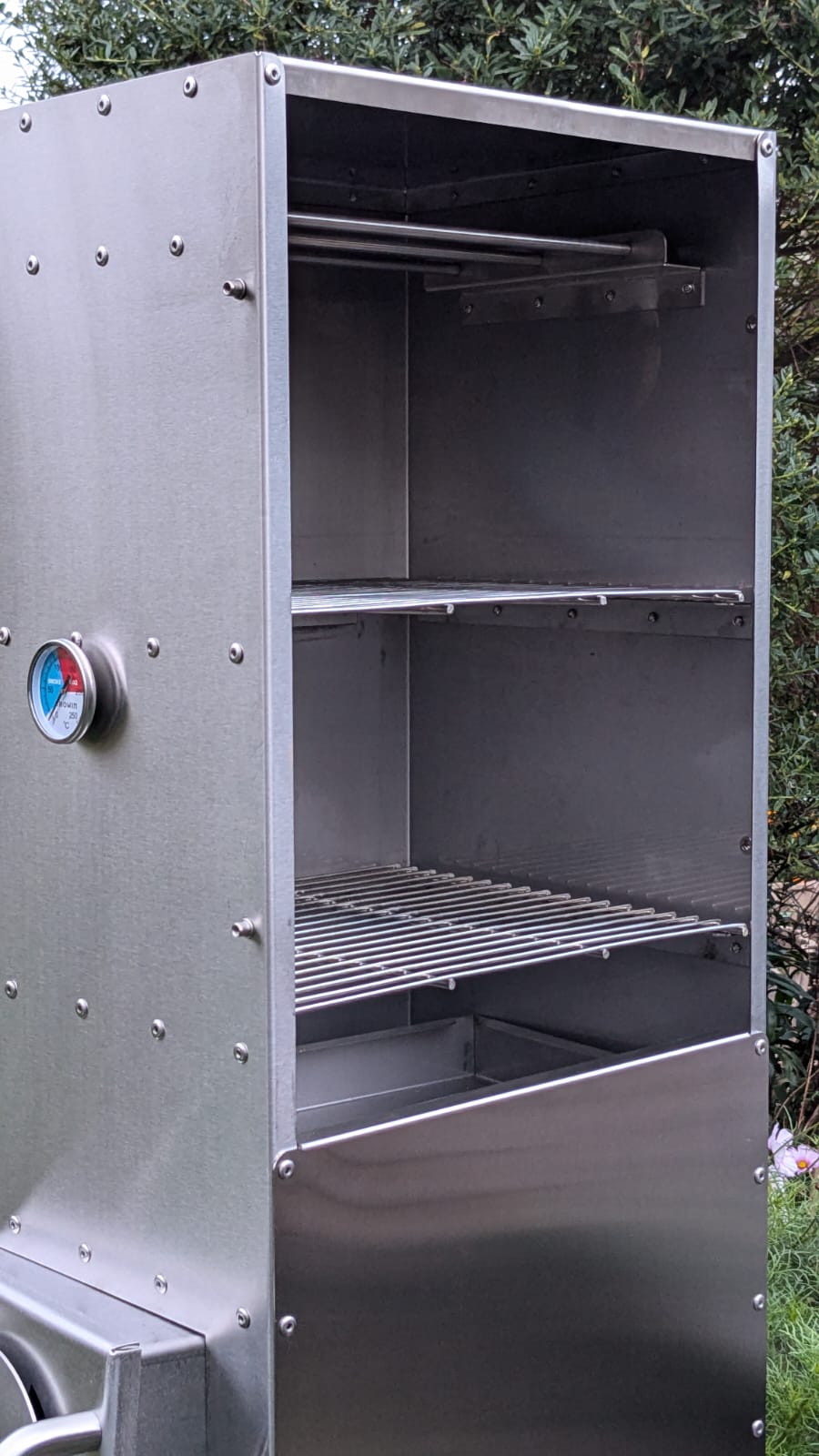 Apostol Wood Fired Oven / BBQ